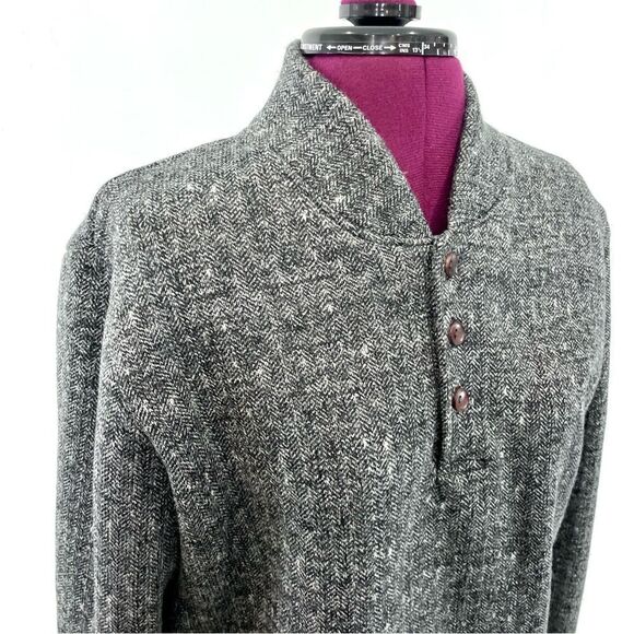 Ecru Men's Quarter-Zip Sweatshirt Soft Fleece - Picture 2 of 9